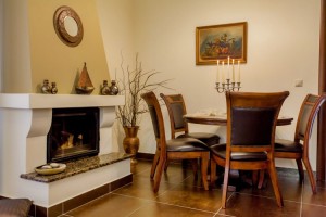 Bronze-Souita 7-dinning area-pelion xenodoxeio