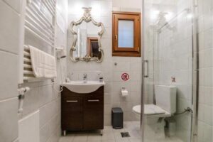 violet suite diamoni pelion